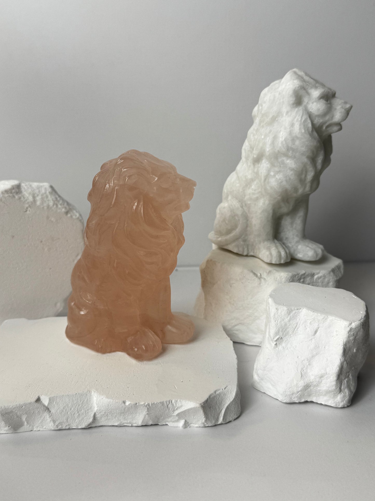 Leo – Rose Quartz or White Jade