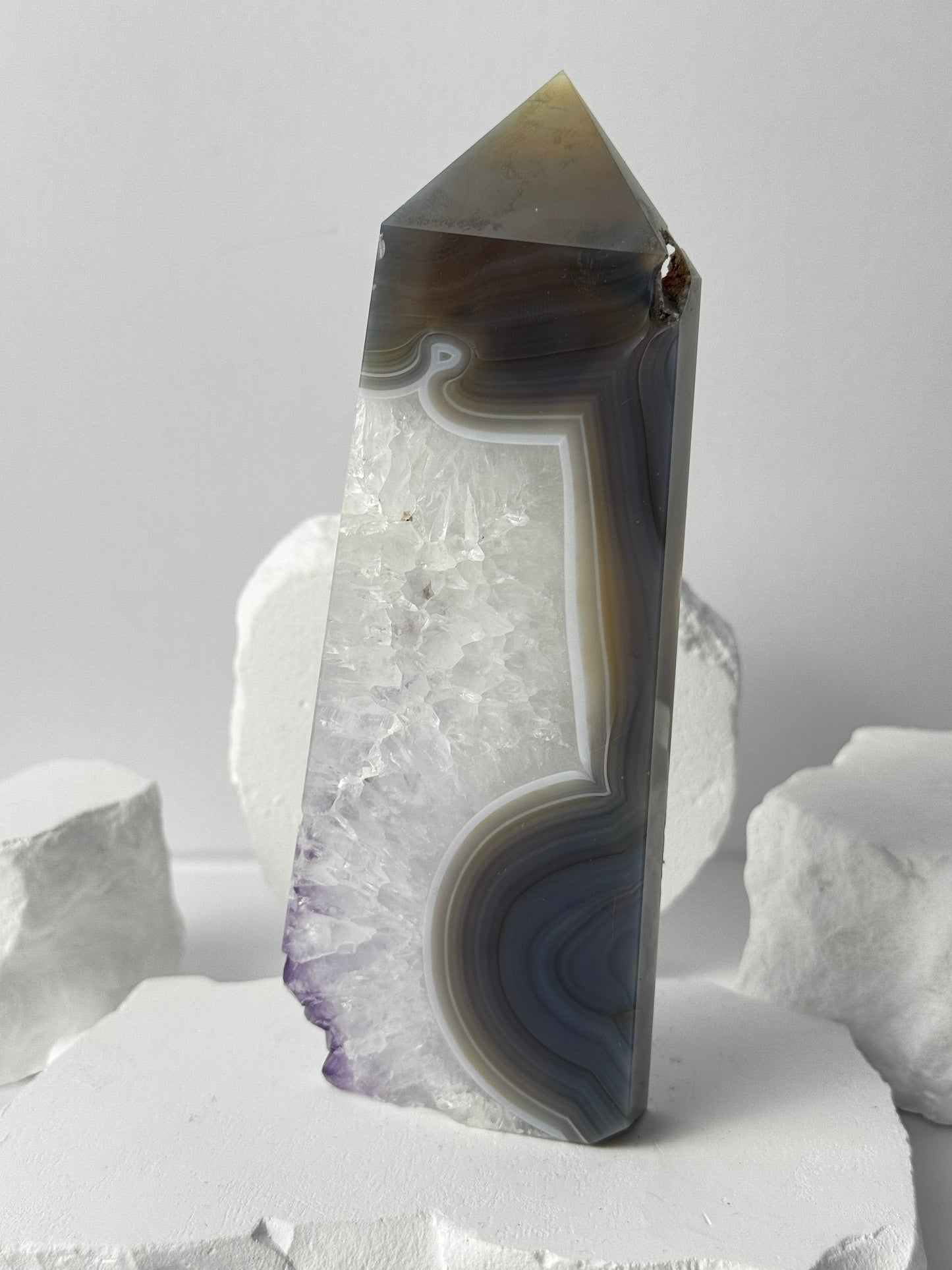 Druzy Achat Turm mit Amethyst