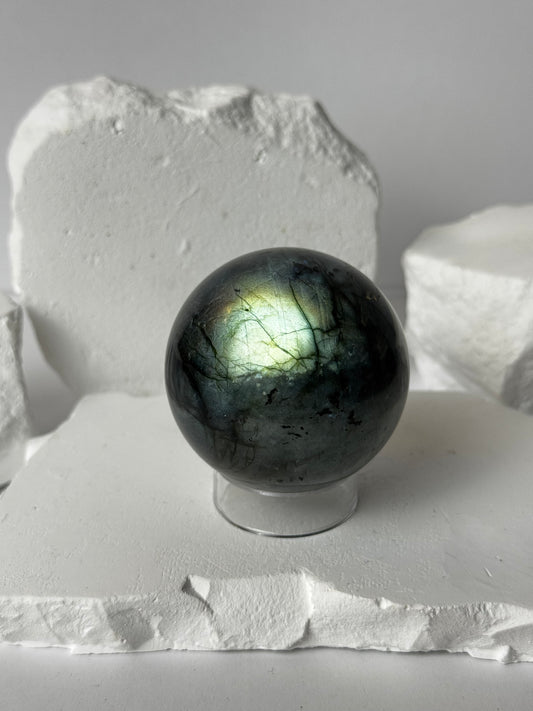 Labradorit – Kugel