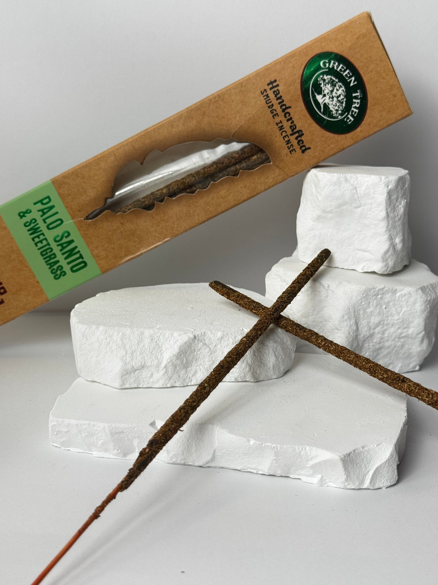 Green Tree – Palo Santo &amp; Sweetgrass