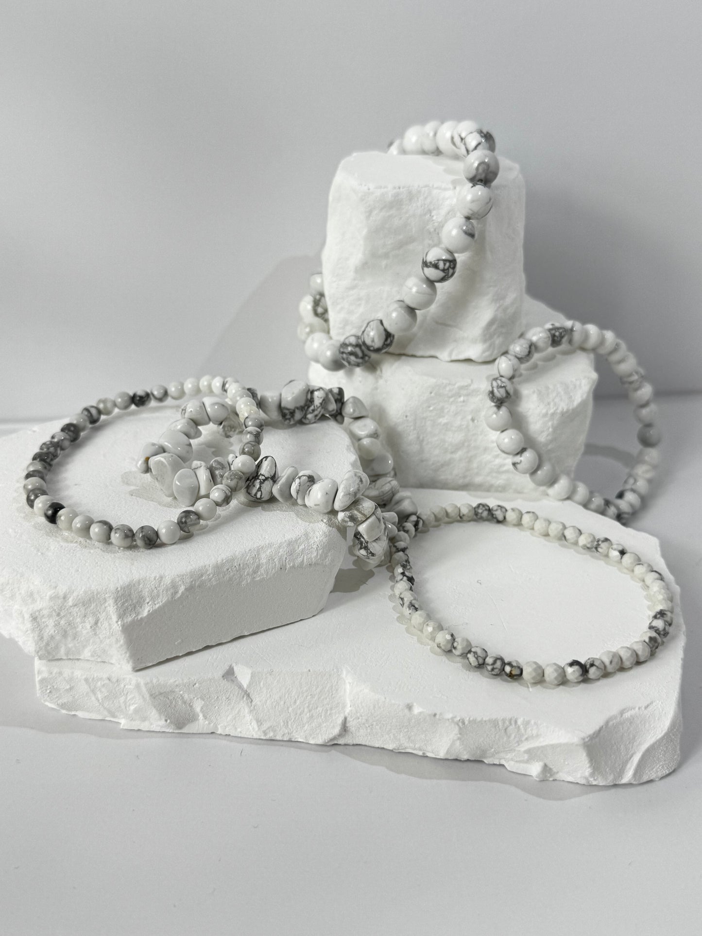 Magnesit Armband – „Wenn Stille zur Medizin wird“