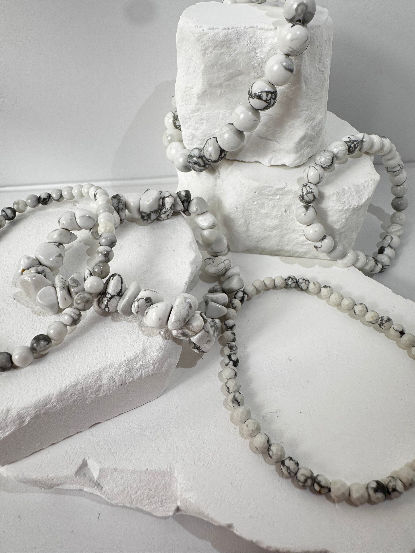 Magnesit Armband – „Wenn Stille zur Medizin wird“