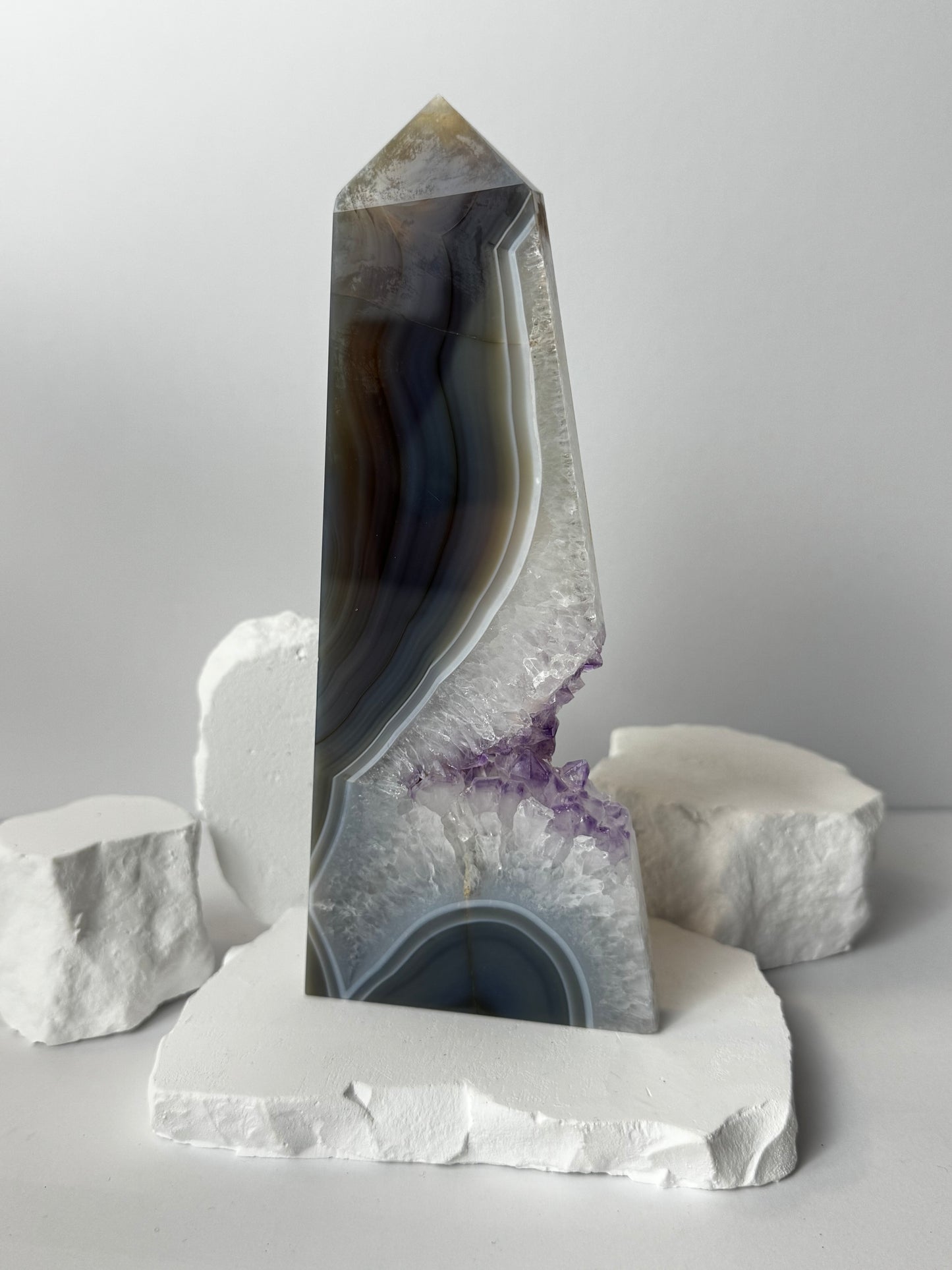 Druzy Achat Turm mit Amethyst