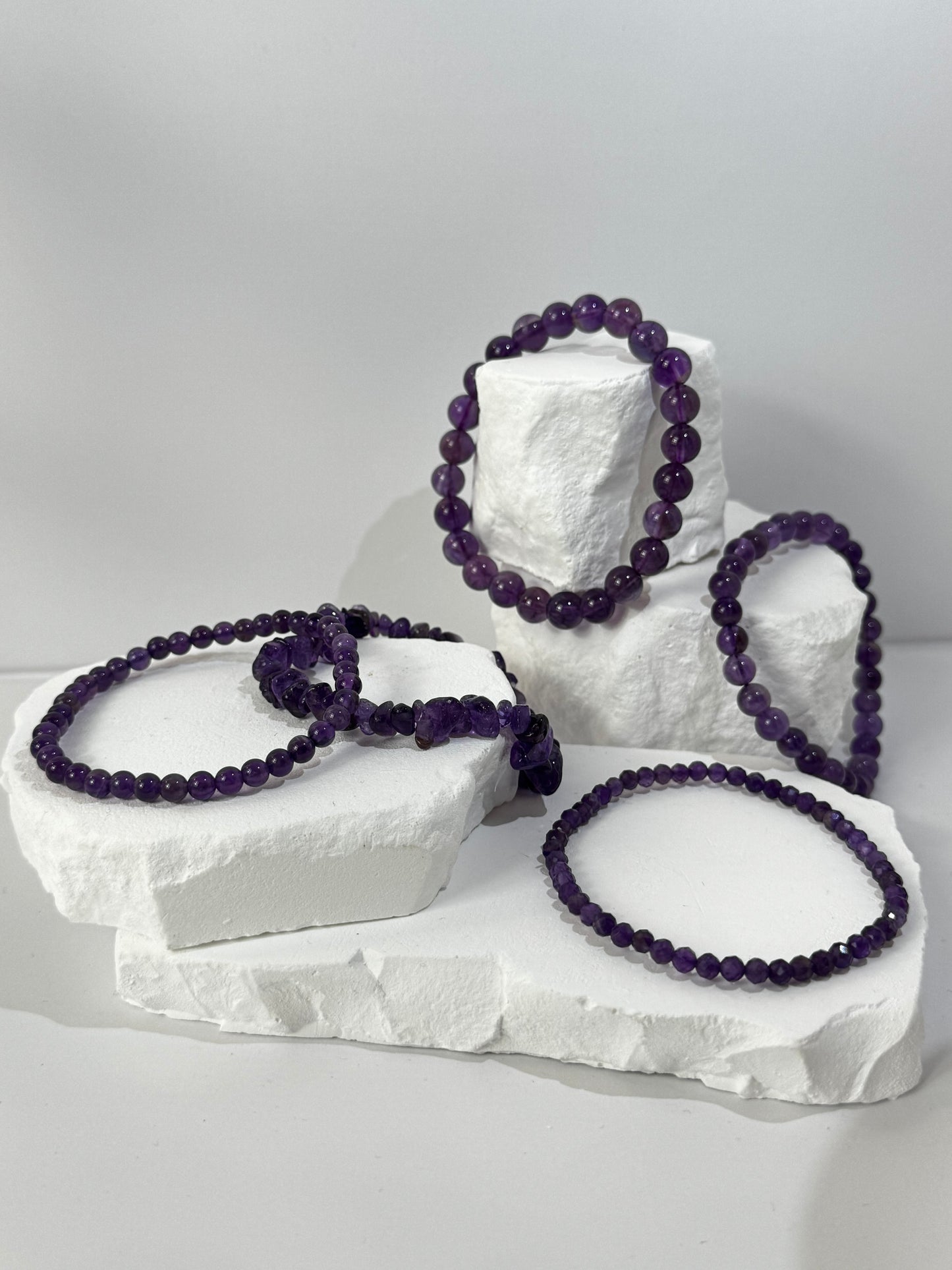 Amethyst (dunkel) Armband – „Wenn du dich selbst in der Tiefe findest“