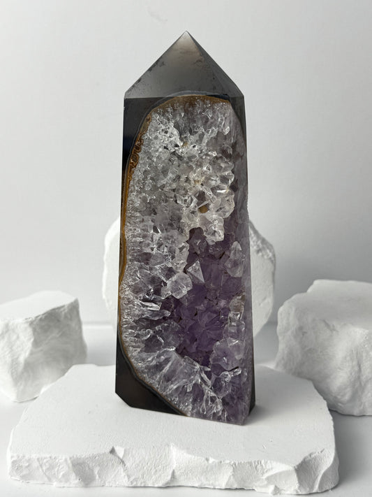 Druzy Achat Turm mit Amethyst